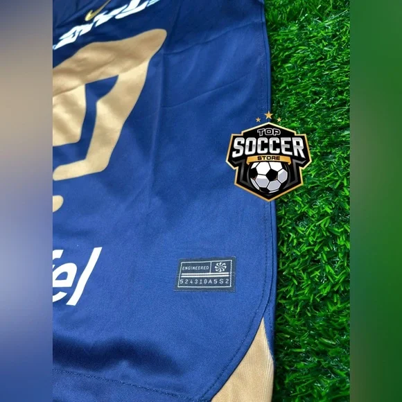 NEW CLUB PUMAS AWAY MEN’S JERSEY! - Picture 3 of 5